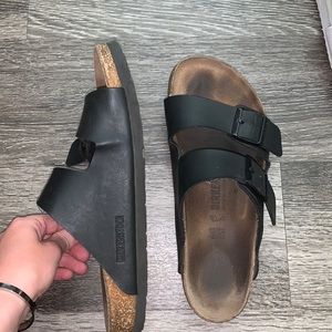Black 2 strap Birkenstock’s
